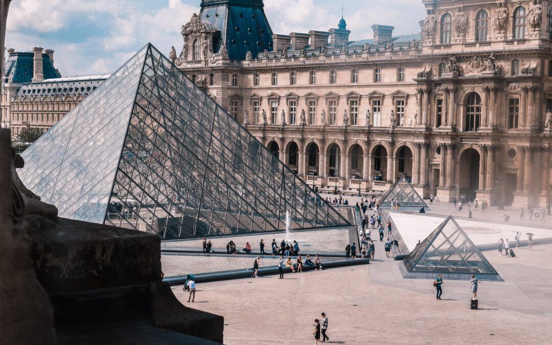 Visitar el museo del Louvre gratis